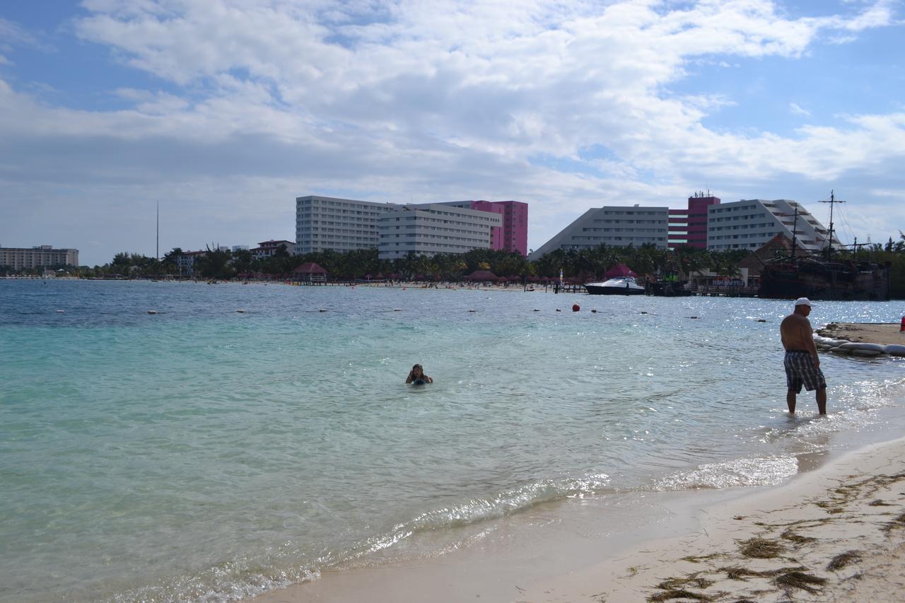Bella Beach Condo Vacation 2 Bedrooms Cancún Zewnętrze zdjęcie